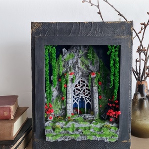 Diorama in forma de carte cu leduri, Zid cu fereatră gotică si flori roșii, Miniatură, Casă & Stil de viață, Accesorii pentru decorat casa, Decorațiuni de masă și decorațiuni pentru rafturi , Sculptură de carte, carte pliată, , ARTYNOS