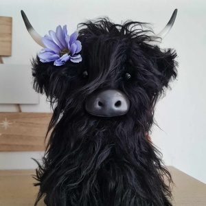 Vacuta scotiana - Kira, the Highland cattle - jucării și echipamente pentru copii - plușuri - figurine de pluș - Artynos.ro