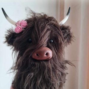 Vacuta scotiana - Chestnut, the Highland cattle - jucării și echipamente pentru copii - plușuri - figurine de pluș - Artynos.ro