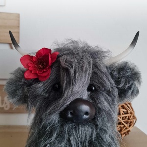 Vacuta scotiana - Misty, the Highland cattle - jucării și echipamente pentru copii - plușuri - figurine de pluș - Artynos.ro