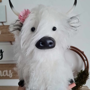Vacuta scotiana - Snow, the Highland cow - jucării și echipamente pentru copii - plușuri - figurine de pluș - Artynos.ro