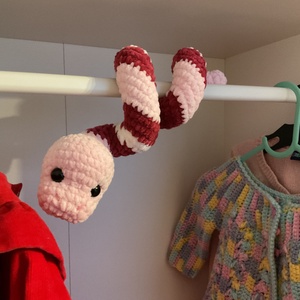 Jucarie sarpe crosetata manual - Artynos.ro