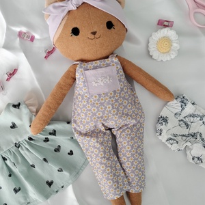 Papusa handmade pisica cu haine detasabile  - Artynos.ro