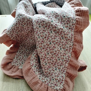 Paturica handmade din muselina  - jucării și echipamente pentru copii - jucării bebeluși - pături bebeluși - Artynos.ro