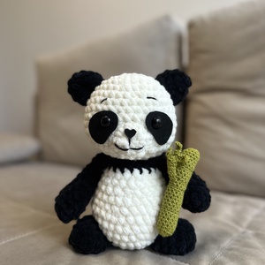Plus Panda, Jucarii si echipamente pentru copii, Cadouri baby shower, Crosetat, Cusatura, Plus Panda crosetat manual cu multa pasiune si atentie la detalii. 
💛100% realizat manual
💛material..., ARTYNOS