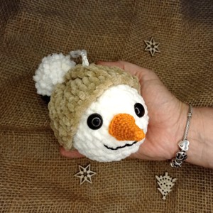 ornamente crosetate pentru pomul de Craciun, Craciun, Decoratiuni de Craciun de casa, Globuri de Craciun, Crosetat, ARTYNOS