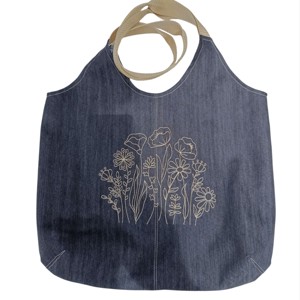 Geanta de umar din denim brodata, shopper, geanta de cumparaturi, geanta textila, Geanta si husa, Geanta pentru cumparaturi, Geanta shopper, geanta tote, geanta textila, Broderie, Cusatura, ARTYNOS