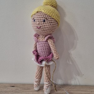 Dorottya, balerină amigurumi -  - Artynos.ro