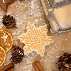 Lumânare din ceară de soia în formă de fulg de nea - crăciun - decorațiuni de crăciun de casă - lumânări parfumate de crăciun - Artynos.ro