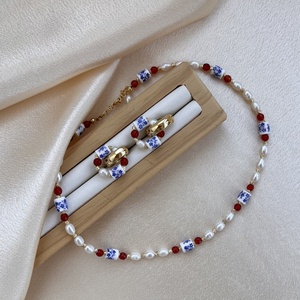 Set colier și cercei handmade - accesorii nuntă - bijuterii mireasă - set bijuterii de mireasă - Artynos.ro