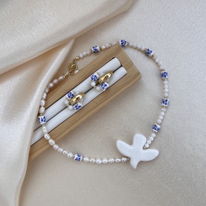 Set colier și cercei handmade - accesorii nuntă - bijuterii mireasă - set bijuterii de mireasă - Artynos.ro