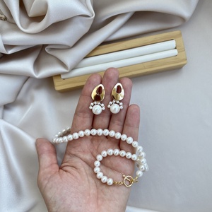 Set colier și cercei handmade - accesorii nuntă - bijuterii mireasă - set bijuterii de mireasă - Artynos.ro