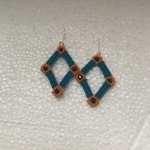 Cercei macrame Rombici -  - Artynos.ro Cercei macrame Rombici -  - Artynos.ro