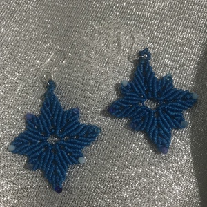 Cercei Fulgi de Nea - eleganta de iarna, lucrata manual  - Artynos.ro