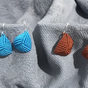 Cercei geometrici - bijuterii - cercei - cercei croșetați - Artynos.ro