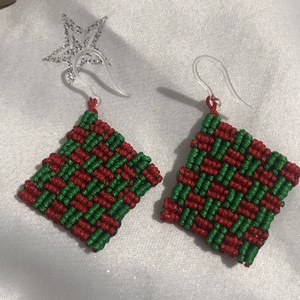 Set handmade in culori de sărbătoare - cercei și brățara  - bijuterii - seturi de bijuterii - Artynos.ro