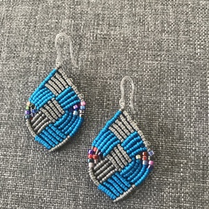 Cercei handmade din macrame- Crame - bijuterii - cercei - cercei croșetați - Artynos.ro