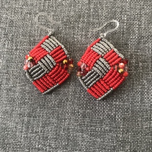 Cercei handmade din macrame- Crame - bijuterii - cercei - cercei croșetați - Artynos.ro