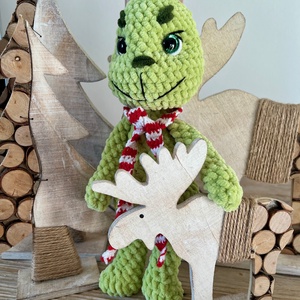 Grinch de Crăciun - amigurumi - accesorii de crăciun - decorațiuni de crăciun de casă - spiriduși de crăciun, figurine - Artynos.ro