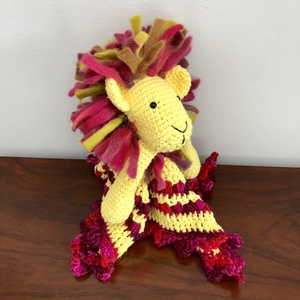 Pătură de dormit croșetată în formă de leu - amigurumi - jucării și echipamente pentru copii - plușuri - păpușă croșetată, păpușă de pluș - Artynos.ro