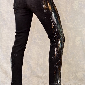Blugi negri, Skinny Fit, pictați manual, unicat - îmbrăcăminte și modă - haine damă - pantaloni damă - Artynos.ro