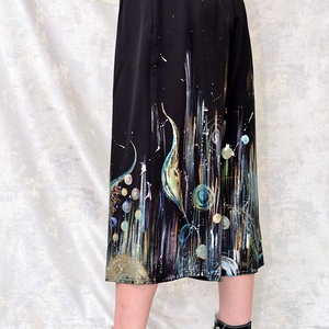 Pantaloni negri cu pictură abstractă, unicat - îmbrăcăminte și modă - haine damă - pantaloni damă - Artynos.ro