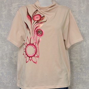 Tricou bej cu pictură florală, unicat, Imbracaminte si moda, Haine dama, Tricou si top de dama, Pictura, ARTYNOS