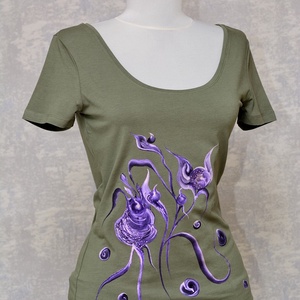 Tricou kaki cu pictură florală, unicat, Imbracaminte si moda, Haine dama, Tricou si top de dama, Pictura, ARTYNOS