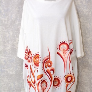 Tricou oversize cu pictură florală, unicat - îmbrăcăminte și modă - haine damă - tricou și top de damă - Artynos.ro