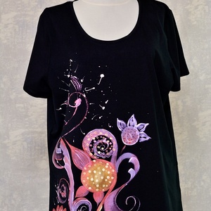 Tricou negru cu pictură florală, unicat - Artynos.ro