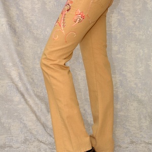 Pantaloni cu pictură florală, unicat - îmbrăcăminte și modă - haine damă - pantaloni damă - Artynos.ro