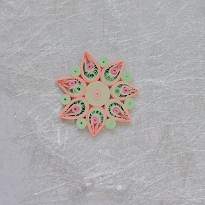 Broșă: Mandală/Floare - bijuterii - mărțișor - Artynos.ro