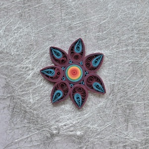 Broșă: Mandală/Floare - bijuterii - mărțișor - Artynos.ro
