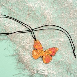 Pandantiv fluture, pictat manual, unicat - Artynos.ro