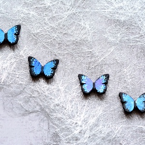 Brosa: Fluturi - Artynos.ro