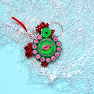 Broșă: Găinușă - bijuterii - mărțișor - Artynos.ro