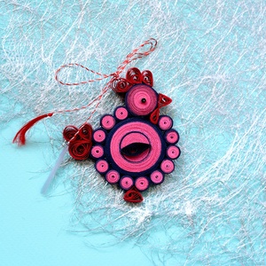 Broșă: Găinușă - bijuterii - mărțișor - Artynos.ro