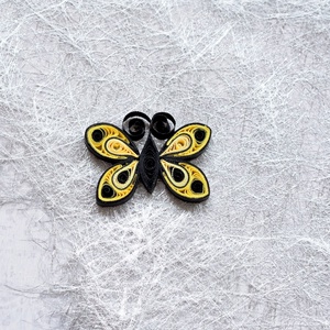 Broșă: Fluturi - bijuterii - mărțișor - Artynos.ro