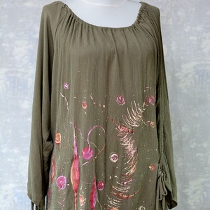 Bluză cu pictură florală, unicat - îmbrăcăminte și modă - haine damă - bluze damă - Artynos.ro