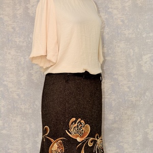 Fustă cu pictură florală, unicat - îmbrăcăminte și modă - haine damă - fustă damă - Artynos.ro