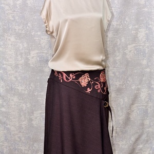 Fustă cu pictură florală, unicat - îmbrăcăminte și modă - haine damă - fustă damă - Artynos.ro