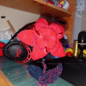 Zyra Flower League of legends Crosetata - casă & stil de viață - decorațiuni de casă - accesorii florale - flori la fir - Artynos.ro