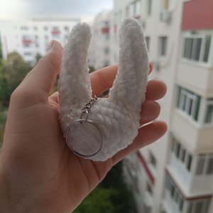 Hornet - Breloc crosetat, Jucarii si echipamente pentru copii, Plusuri, Soarece de plus, Crosetat, Cusatura, ARTYNOS