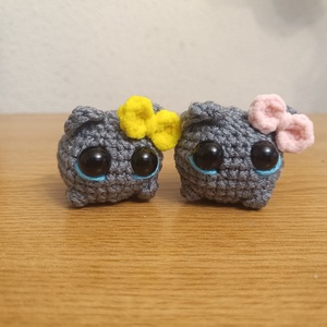 Crying Sad Hamster - Set 2 brelocuri - jucării și echipamente pentru copii - plușuri - șoarece de pluș - Artynos.ro