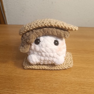 Poro S'more - plus bezea crosetat, Jucarii si echipamente pentru copii, Plusuri, Caine de plus, Crosetat, Impletitura, Plus bezea si biscuite crosteta manual
, ARTYNOS