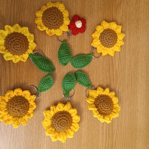 Breloc floarea - soarelui - genți și portofele - accesorii genți - breloc - Artynos.ro