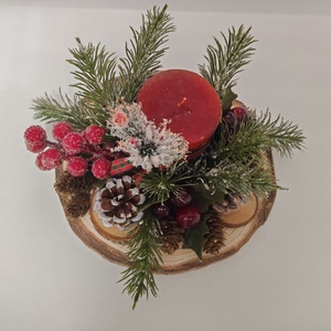 Aranjament Festiv cu Lumânare Roșie  Eleganță Naturală pentru Sărbători - crăciun - decorațiuni de advent - decor pentru masa de advent - Artynos.ro