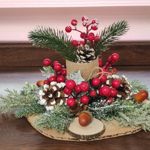 Aranjament Festiv Rustic cu Conuri si Boabe Rosii  Decor Perfect pentru Sarbatori , Craciun, Cadouri de Mos Craciun, Cadouri de Mos Craciun, , ARTYNOS