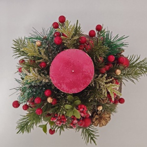 Aranjament de Crăciun cu lumânare decorativă  elegant, festiv și natural - crăciun - decorațiuni de crăciun de casă - decor pentru masă de crăciun - Artynos.ro