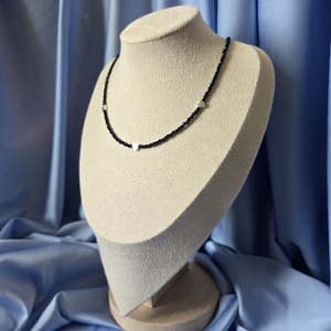 Colier din margele cu inima din hematit, Bijuterii, Coliere, Coliere din margele, Altele, ARTYNOS